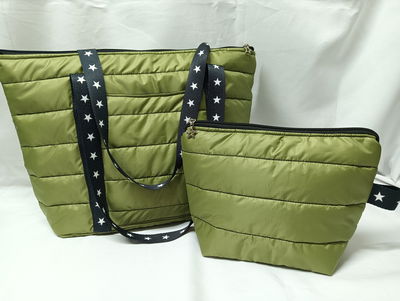 Bolso Puffer con Neceser 