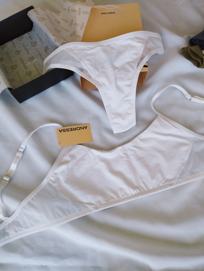 Conjunto Selene White