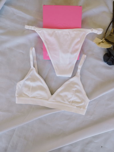 Conjunto Scarlett White