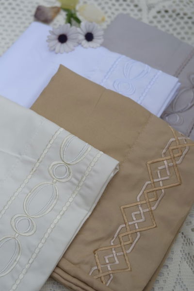 Juegos de sábanas con fundas bordadas 2 1/2