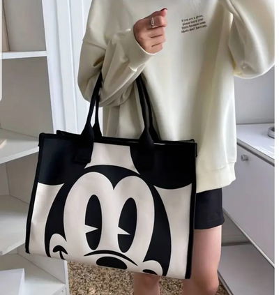 CARTERA CHIC CON ESTAMPADO DE MINIE
