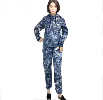 CONJUNTO DE SUDADERA Y PANTALO AZUL