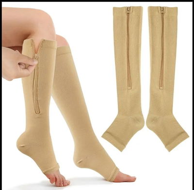 2 MEDIAS DE COMPRESION CON SIPER Y PUNTERA ABIERTA. IDEAL PARA LA CIRCULACION.