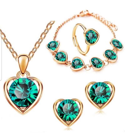 CONJUNTO DE PRENDA DE 5 PIEZAS PARA VESTIR