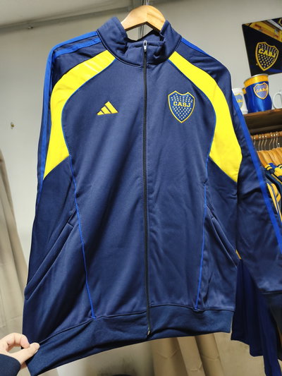 Campera frizada UBP