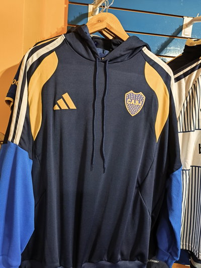 Buzo con capucha temporada 26/27