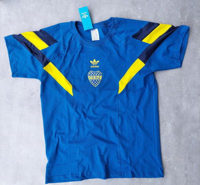 REMERA DE ALGODON RETRO