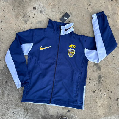 Campera rompeviento Japón 2000