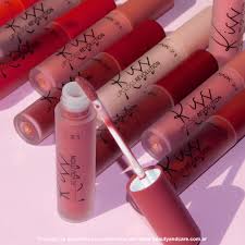 Matte Lip Gloss Kiss Revolution de Pink 21