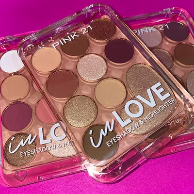 In Love Sombras e Iluminador de Pink 21