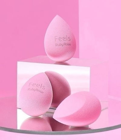 Beauty Blender Feels de Ruby Rose