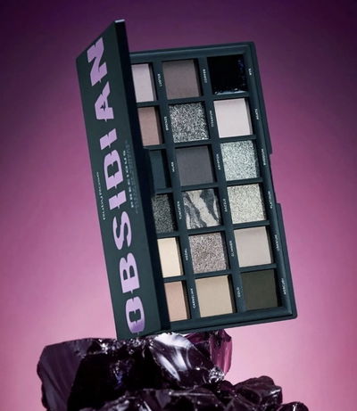 Precious Obsidian de Ruby Rose