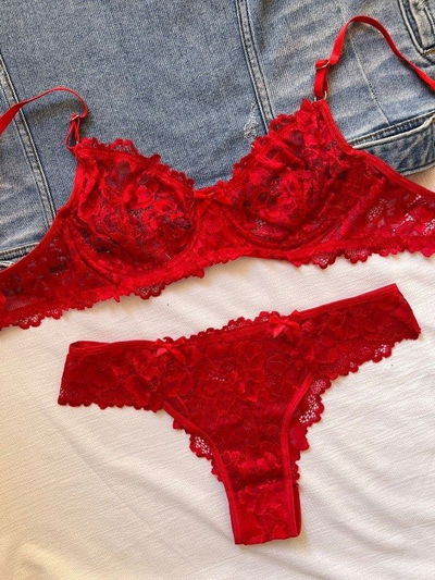 CONJUNTO REINA (ROJO)