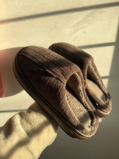 PANTUFLA (CHOCOLATE)