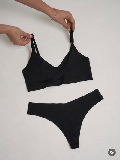 CONJUNTO SEAMLESS (NEGRO)
