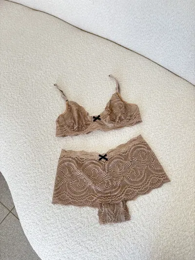 CONJUNTO GRECIA (NUDE)