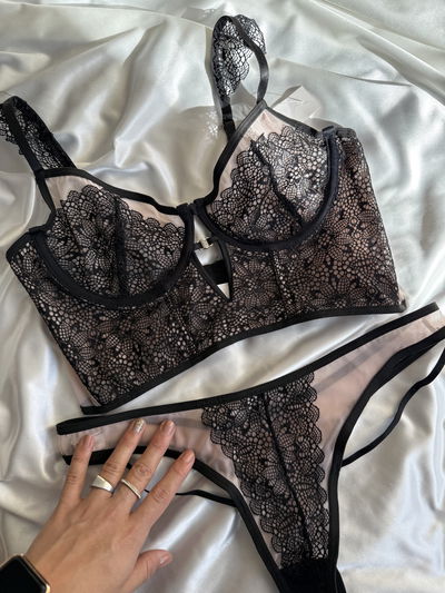 CONJUNTO ISADORA (NEGRO/NUDE)