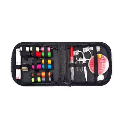Costurero portátil con set de costura básico en estuche negro