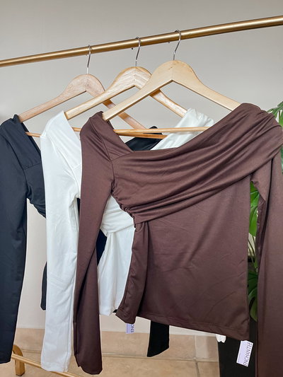 REMERA MELI