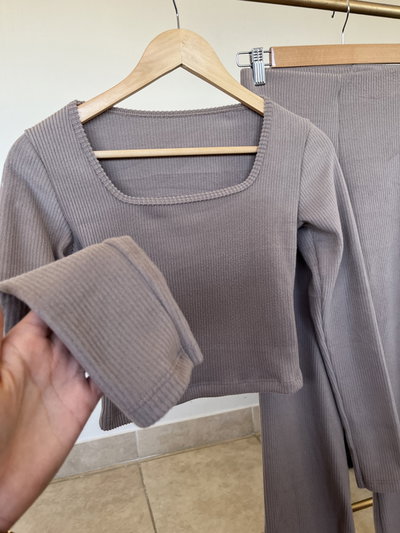 CONJUNTO ALORA