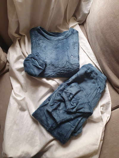PIJAMA PLUSH LISO