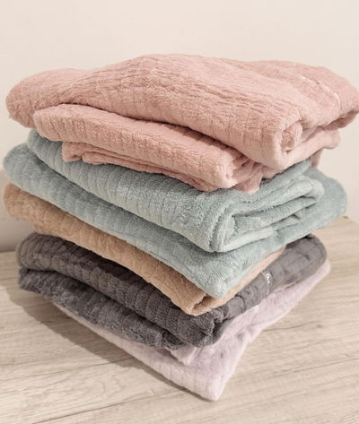 PIJAMA PLUSH LISO ESTILO MORLEY