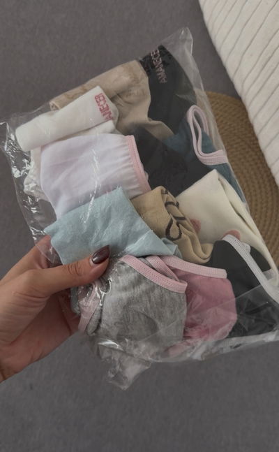 COMBO LESS Y MEDIAS 