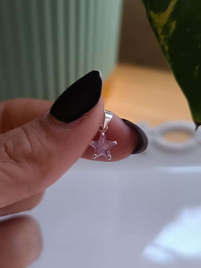 Dije Estrella Rosa 7mm