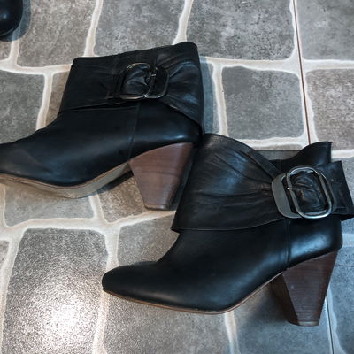 Botas n38