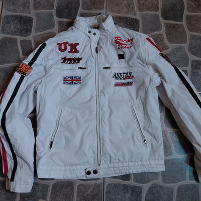 Campera talle M, unisex