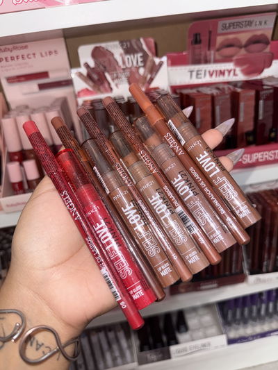 Lip combos Delineador + Labial matte 