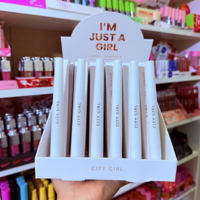 Delineador de labios + labial en barra CITY GIRL