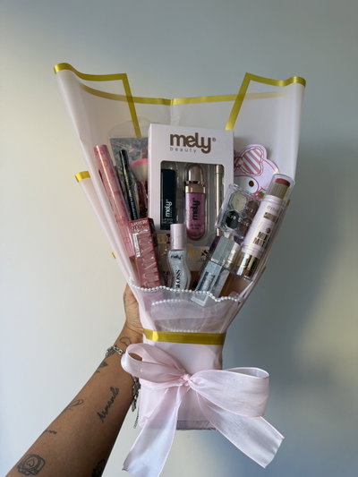 Ramo de maquillaje 