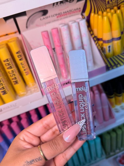 Labial matte de MELY