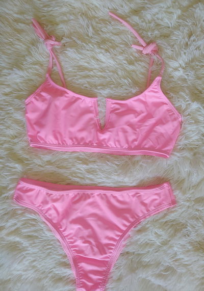 Bikini rosa - Arco en V - Vedetina