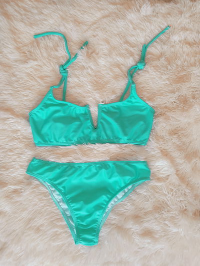 Bikini Aqua - Arco en V - Vedetina