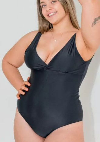 Malla Enteriza Negra Texturada - Talles 1 al 8