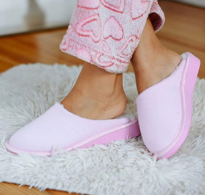 Pantuflas Rosa 🩷 - Corderito por dentro
