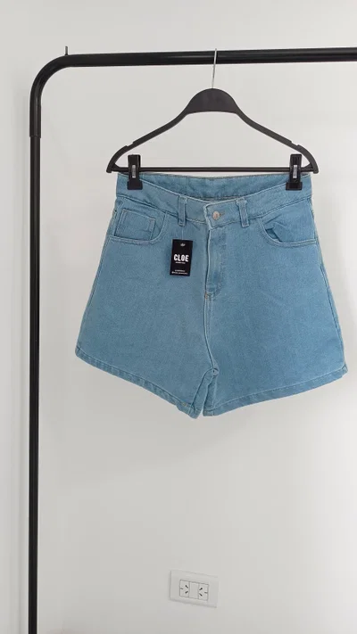 Short Mom Dream