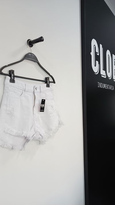Short Denim Rigido Desflecado Rotura