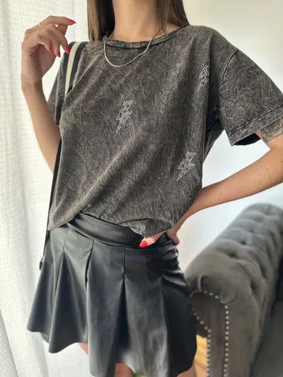 Remera Rayitos