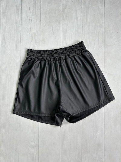 Short Cintura Elastica Cuerina