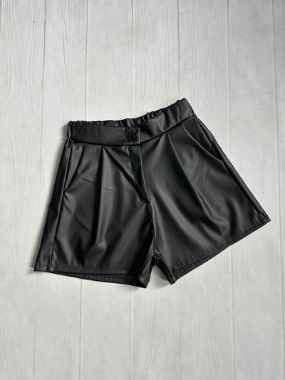 Short Cuerina