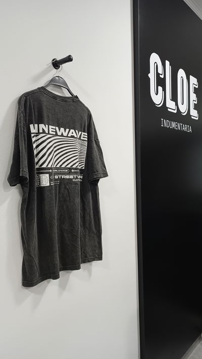 Remera Oversize Linewave