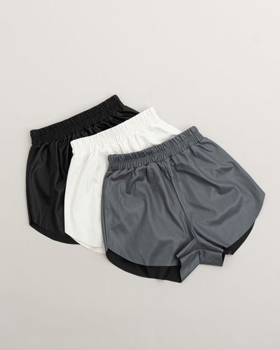 Short Simil Cuero Con Elastico