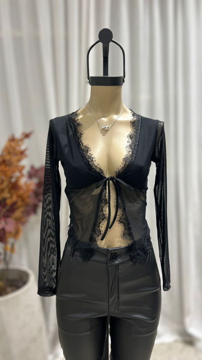Top M/L Escote Puntilla