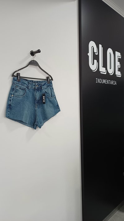 Short Clasico Tiro Alto al Corte