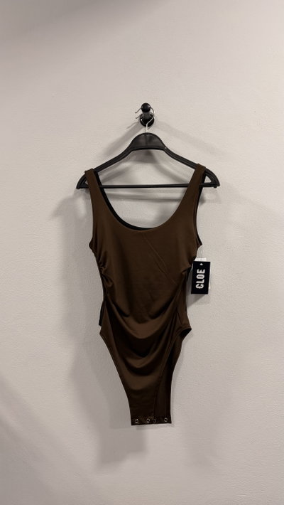 Body Escote U Laterales Fruncidos