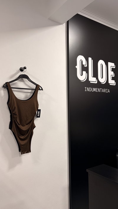 Body Escote U Laterales Fruncidos