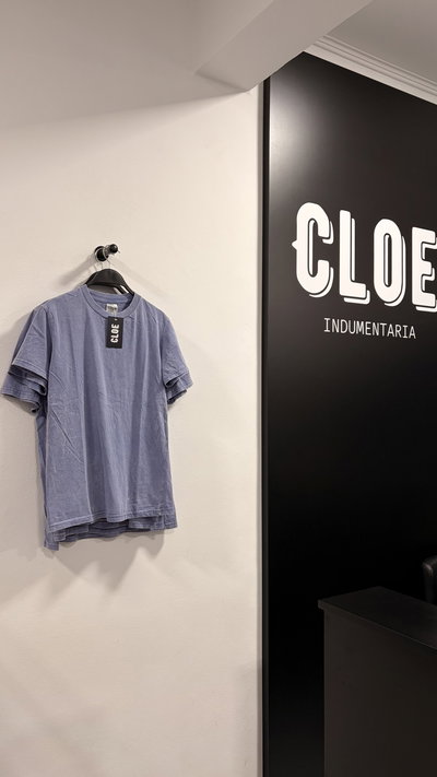 Remera Regular Nevada Lisa